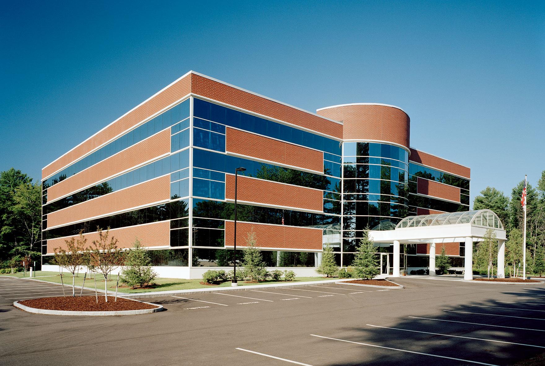 1 325 Corporate Dr